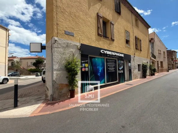 Local commercial à vendre à Saint-Laurent-de-la-Salanque, rentabilité immédiate
