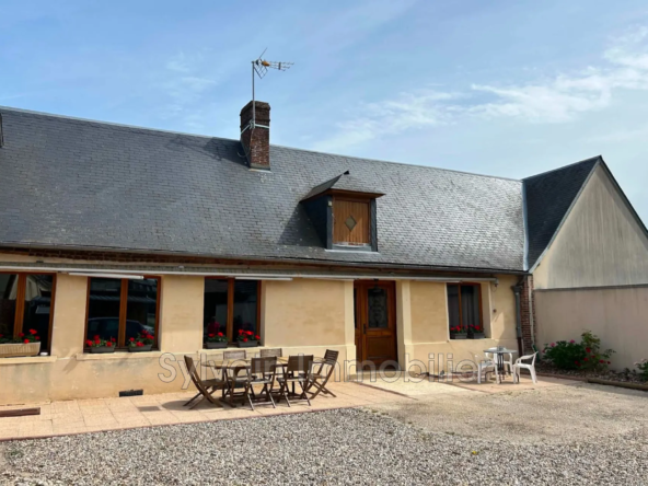 Maison de 132 m² à vendre à Formerie avec garage et jardin clos
