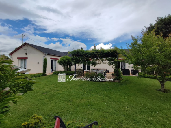 Maison de plain-pied 4 chambres à Beaumont-le-Roger — Charmante propriété avec annexes et jardin