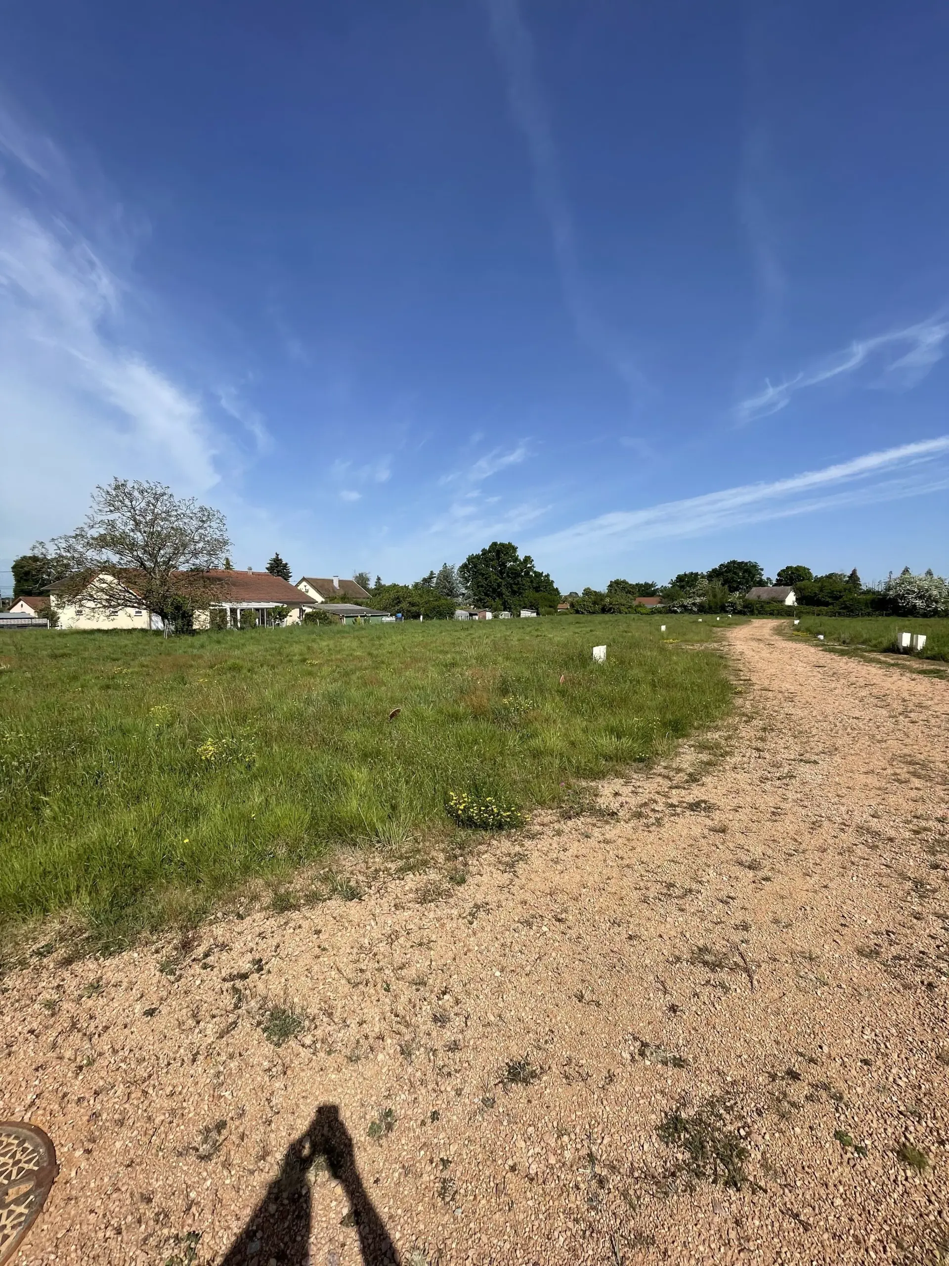 Terrains constructibles à Vendat - Centre-bourg, plusieurs superficies et prix 