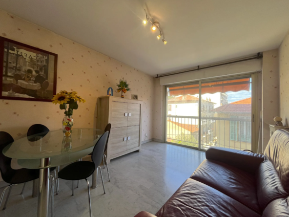 Appartement 2 pièces à Nice Magnan avec cave et parking - Secteur recherché