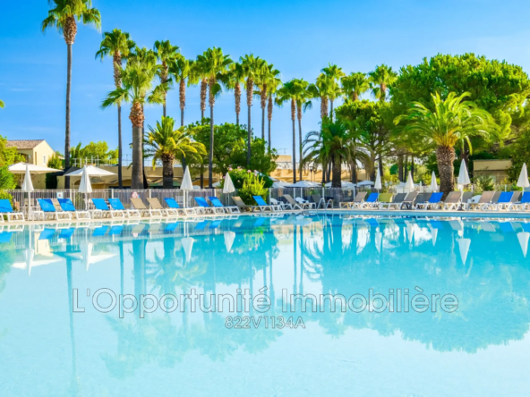 Appartement meublé avec piscine et rentabilité garantie à Mandelieu-la-Napoule