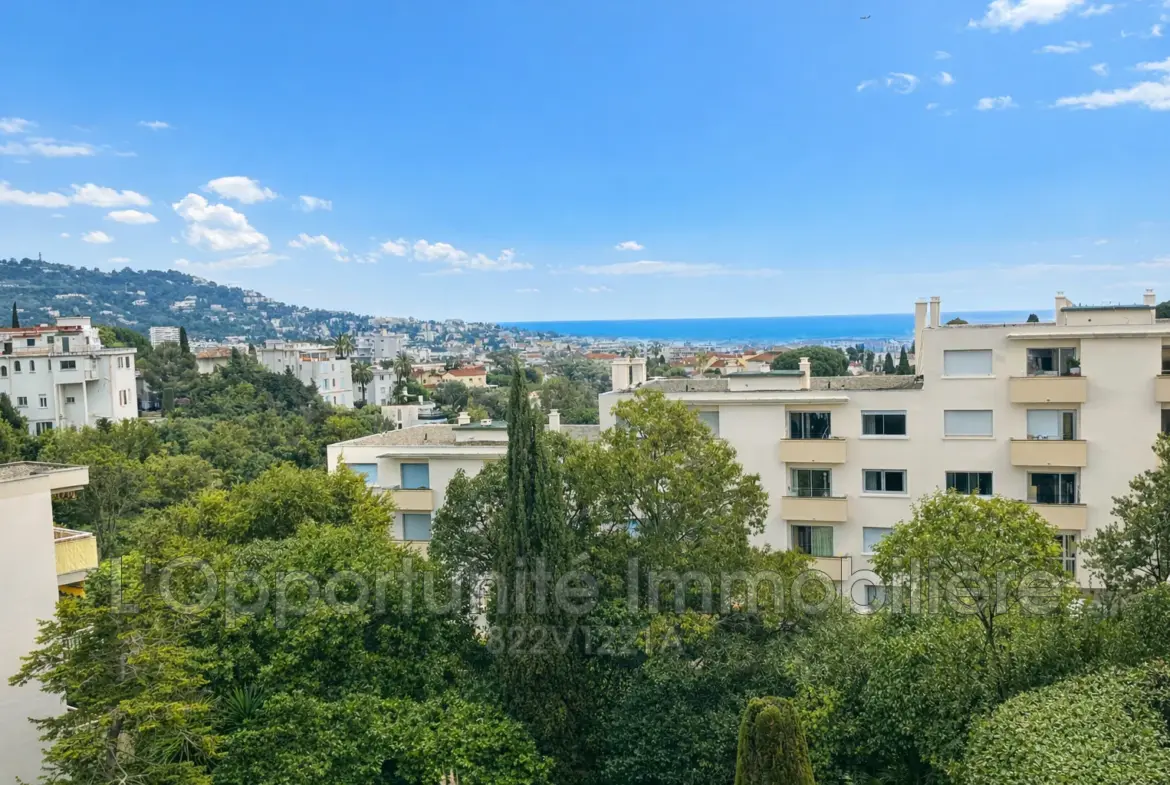 Grand studio avec vue mer à Cannes Tassigny, résidence senior autonome 