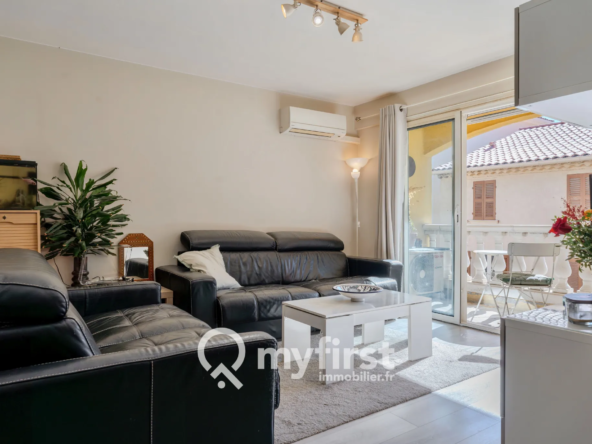 Appartement 3 pièces avec balcon et garage au cœur du Pradet