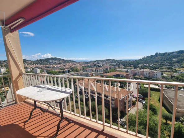 Vente appartement 3 pièces avec vue mer à Vallauris