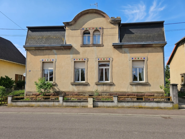 Maison de caractère à Forbach avec fort potentiel de rénovation de 170 m²