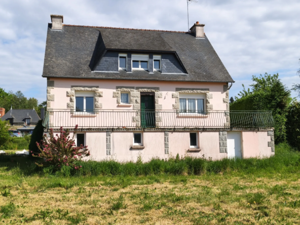 Maison à vendre à Merdrignac – 120 m² avec sous-sol total et terrasse