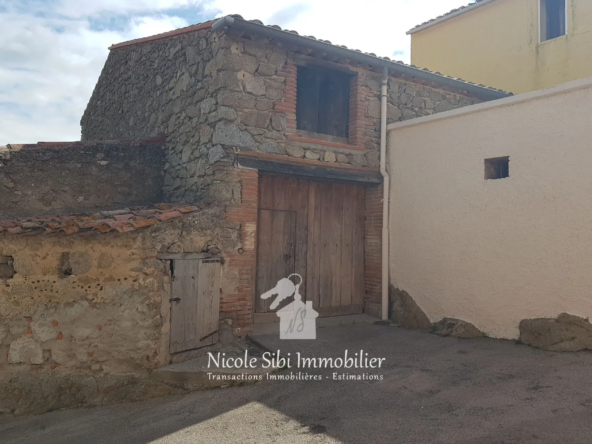 A vendre grange en pierre à Lansac, potentiel de rénovation, 55 m²