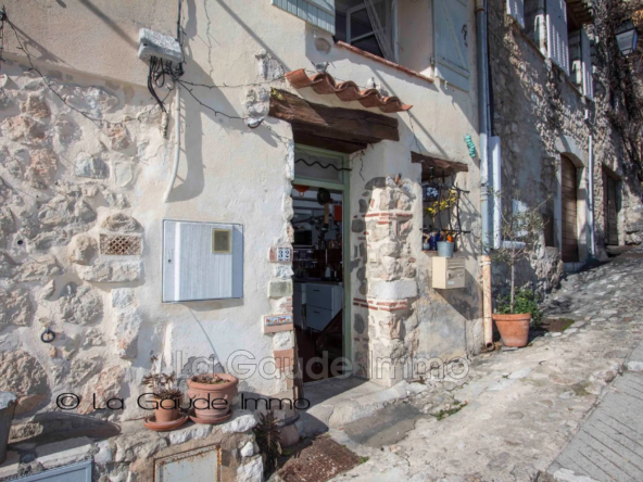 Belle maison de village avec vue mer à Saint-Jeannet - 53 m², 4 niveaux