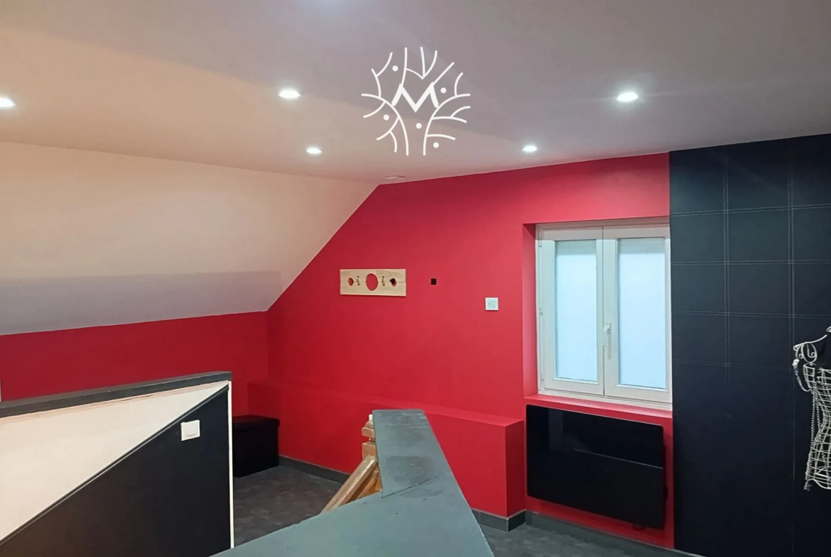 Charmante maison en campagne à Voncq, 2 chambres, dépendance, équipée de panneaux solaires 