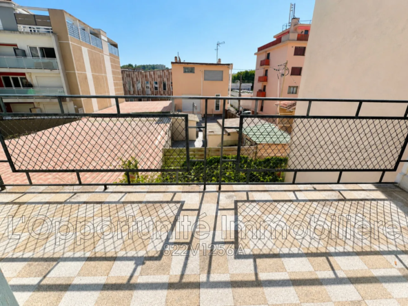 Appartement 2 pièces avec terrasse à Cannes La Bocca, idéal pour résidence ou investissement