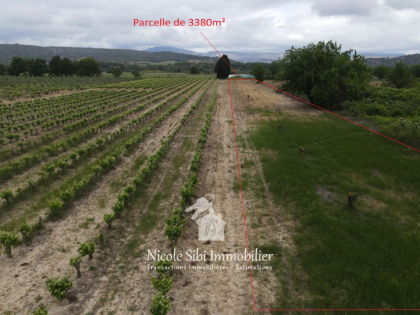 Terrain agricole plat de 3380 m² à Lansac proche d'Estagel