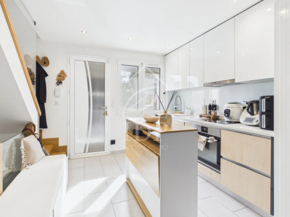 Maison 2 chambres avec jardin à Corbeil-Essonnes, aucune rénovation nécessaire