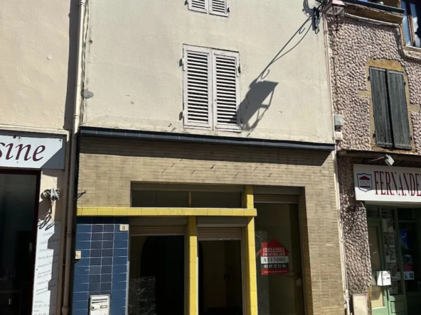 Maison de ville à rénover à Marcigny proche commerces