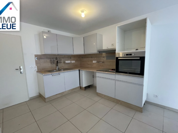 À vendre appartement T2 de 53 m² avec balcon et parking à Vitrolles