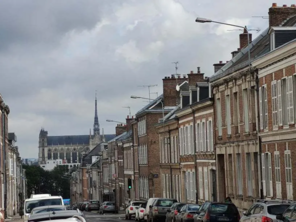 Immeuble à vendre à Amiens en quartier historique, investissement locatif idéal