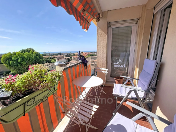 Vente appartement 2 pièces dernier étage à Cagnes-sur-Mer avec vue mer