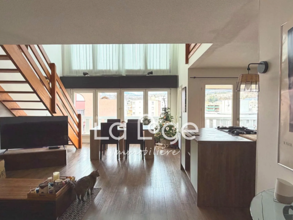 Appartement duplex lumineux avec terrasse et garage à Gap en centre-ville