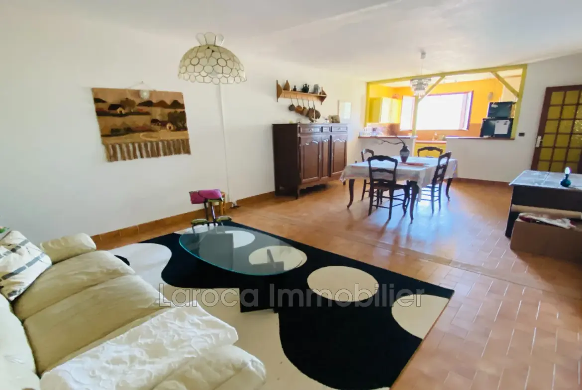 Villa avec vue mer à Cerbère - 177 m², grand potentiel 