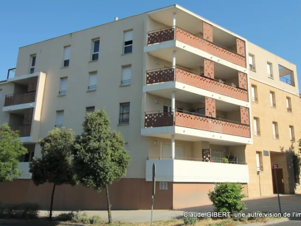 Appartement T2 avec terrasse et garage à Gigean, proximité commerces