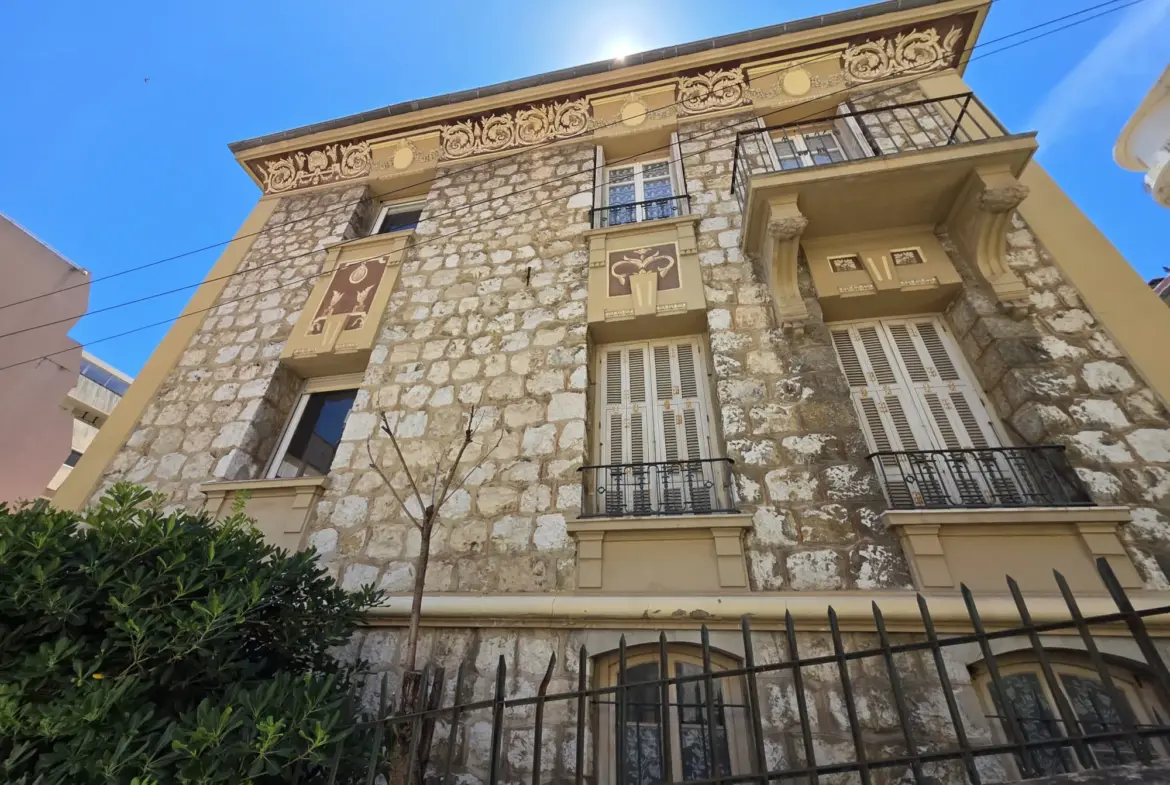 Appartement 2 pièces de 53m² à Nice - Opportunité rare dans un quartier recherché 
