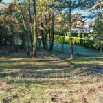 Terrain à bâtir de 1800 m² avec permis à Callian, vue dégagée et environnement calme