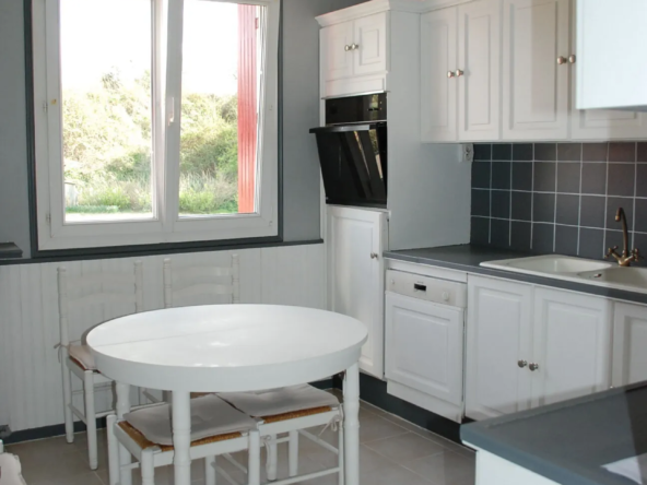 Pavillon avec 3 chambres, garage et jardin à Colleville près de Fécamp