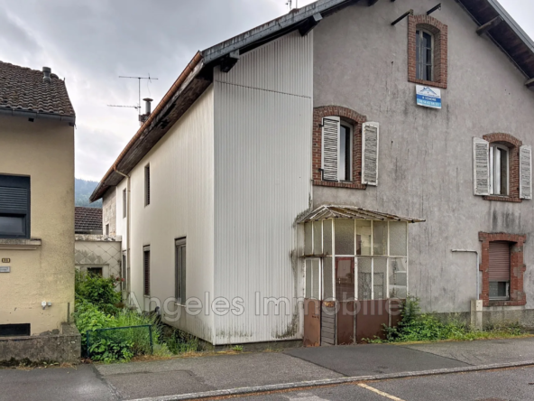 Vente maison 4 pièces à Saulxures-sur-Moselotte avec gros potentiel de rénovation