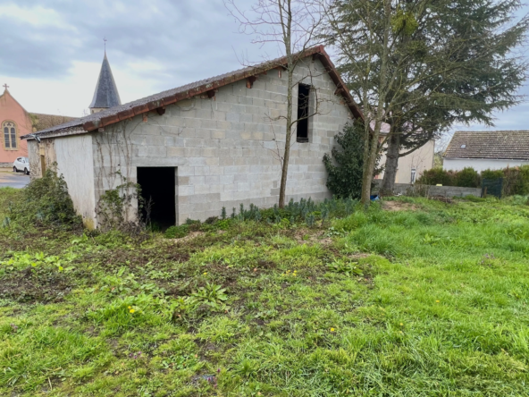 Maison à rénover à Chassenard – Projet immobilier à bâtir