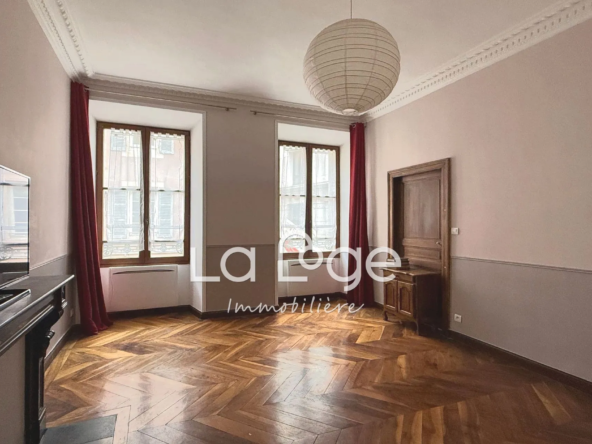 Bel appartement 3 pièces en plein centre de Gap avec balcon et cave