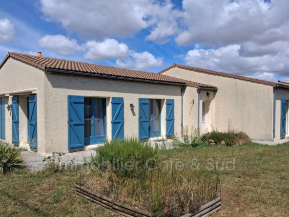 Maison à vendre à Chambon près de Surgères - 110 m² avec jardin clos