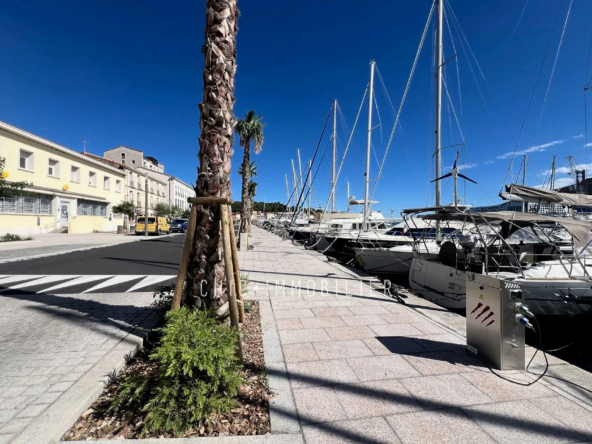 Magnifique appartement 5 pièces avec vue port à Port-Vendres