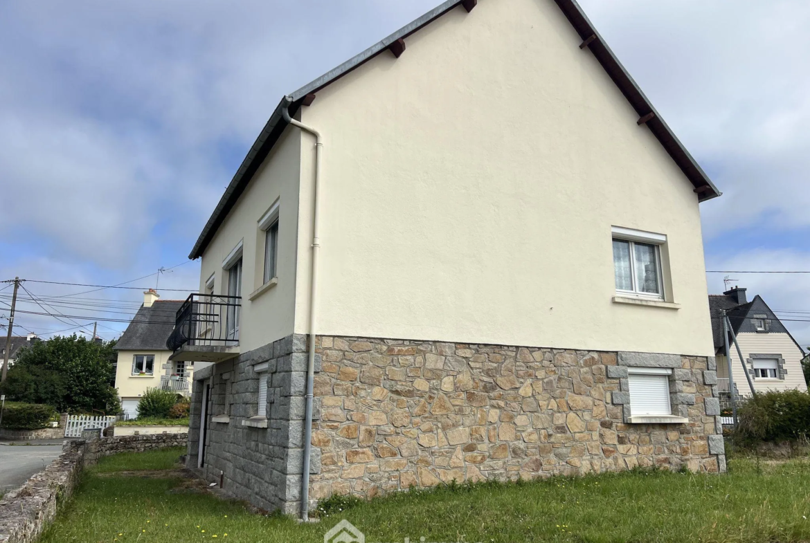 Maison à Guingamp de 71m² avec potentiel d'agrandissement 