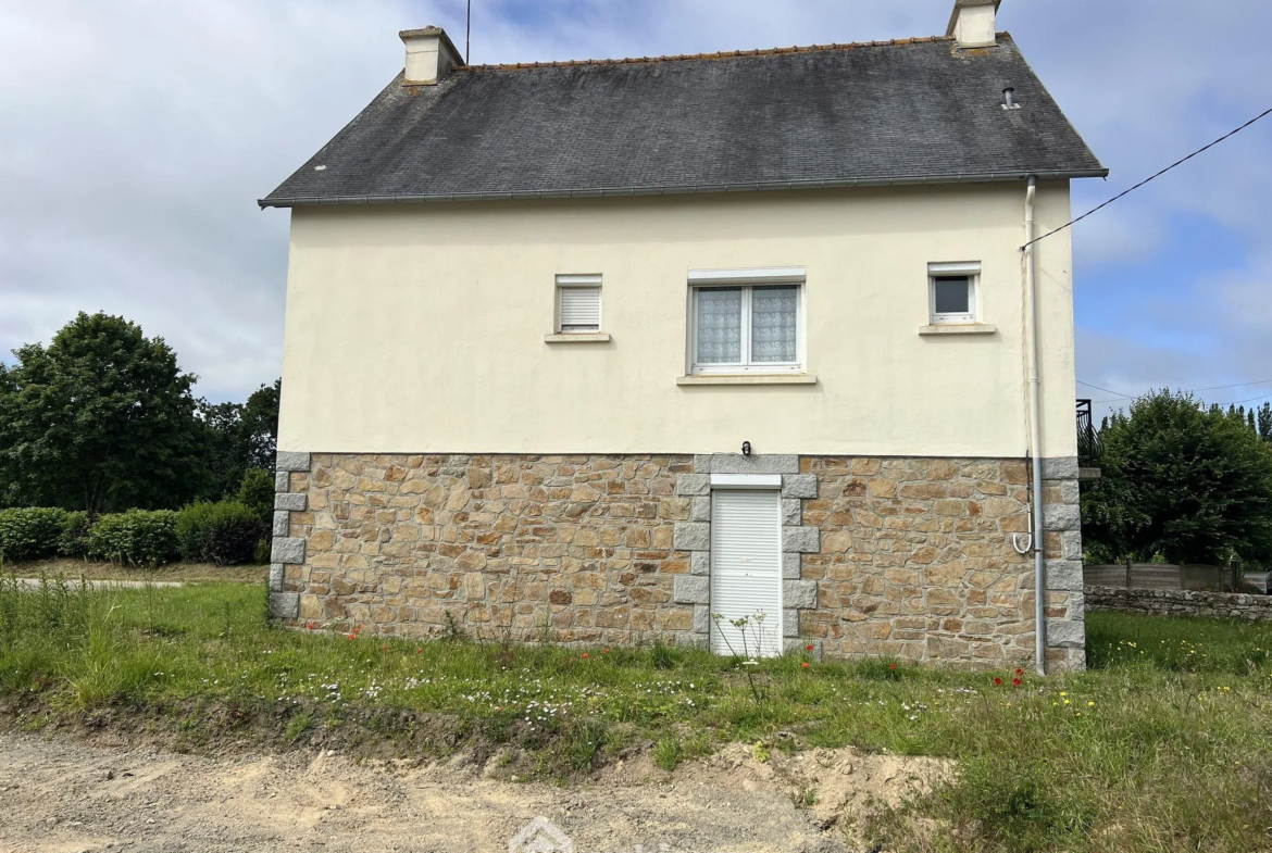 Maison à Guingamp de 71m² avec potentiel d'agrandissement 
