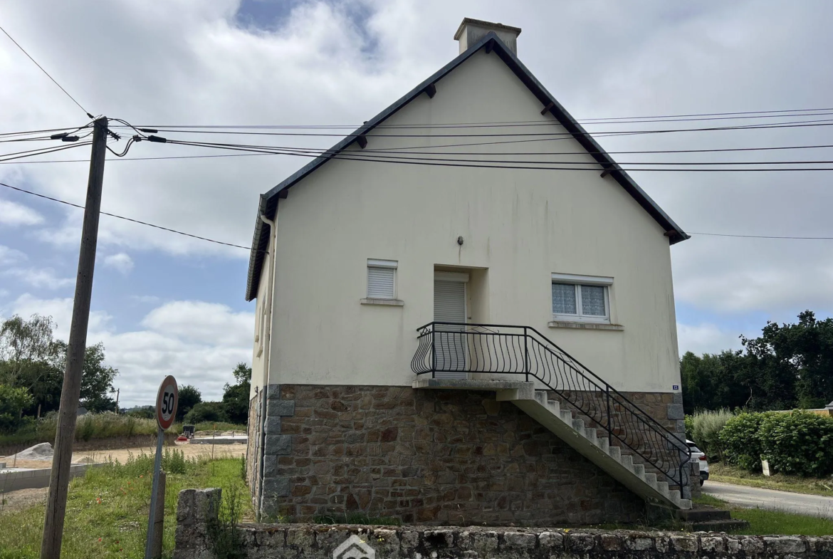 Maison à Guingamp de 71m² avec potentiel d'agrandissement 
