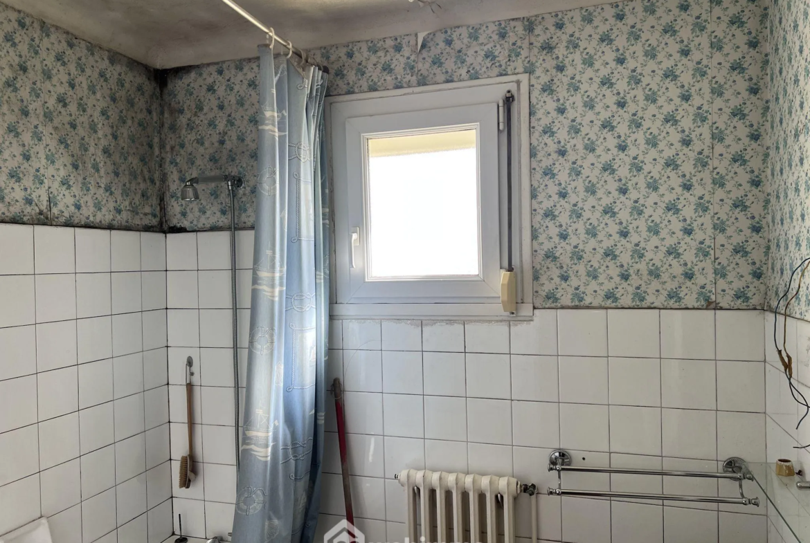 Maison à Guingamp de 71m² avec potentiel d'agrandissement 