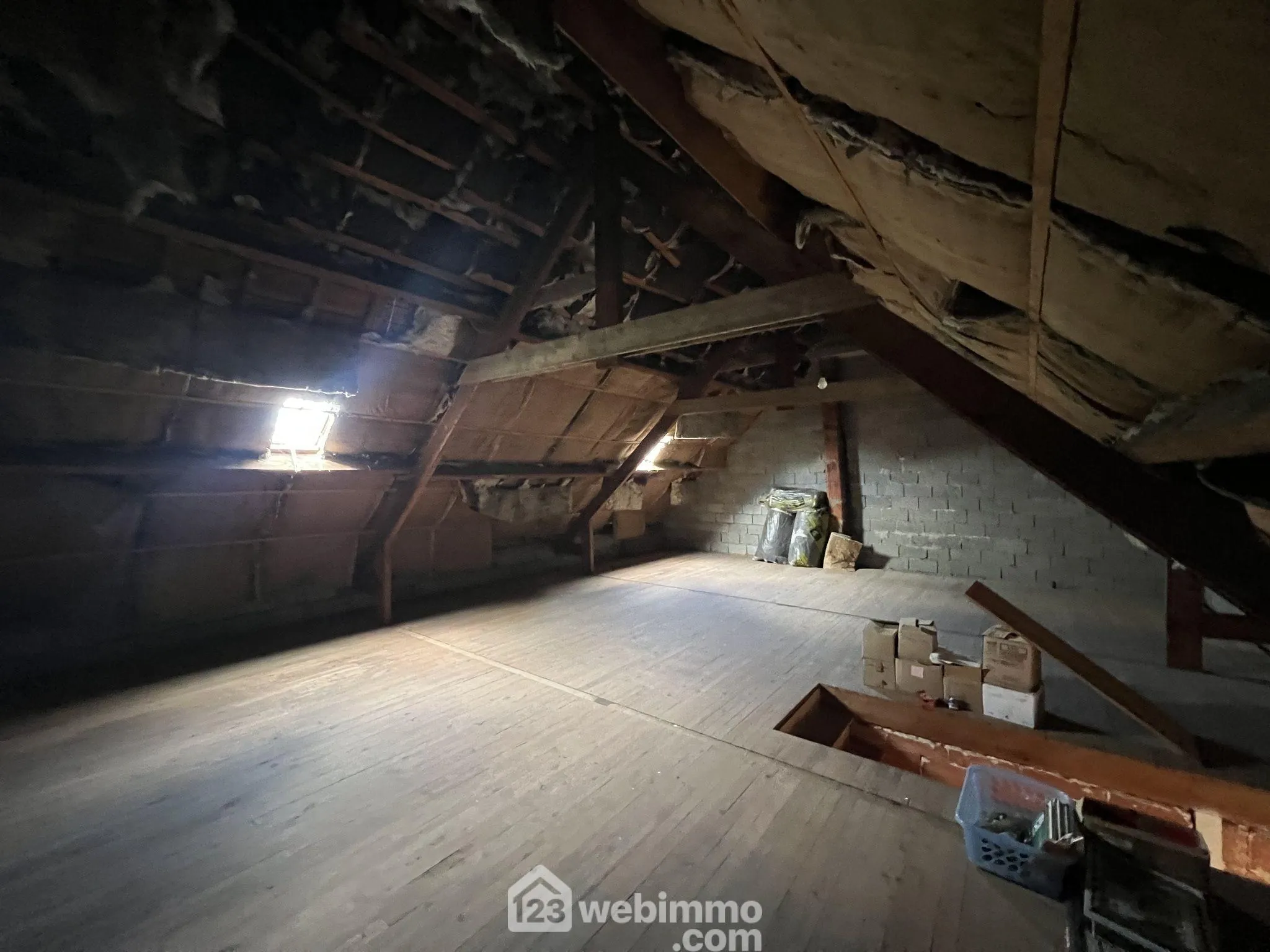 Maison à Guingamp de 71m² avec potentiel d'agrandissement 