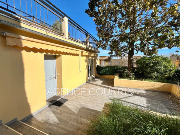 À vendre appartement 2 pièces avec terrasse à Grasse, secteur privilégié