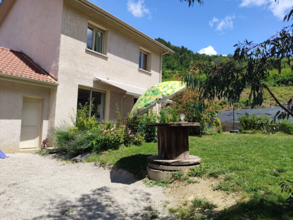 Maison 4 chambres récente à Charavines – Immobilier résidentiel en vente