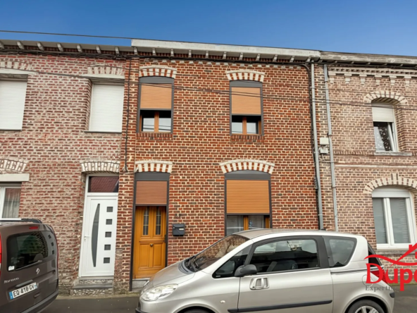 Charmante maison ancienne de 120 m² avec jardin à Douchy-les-Mines