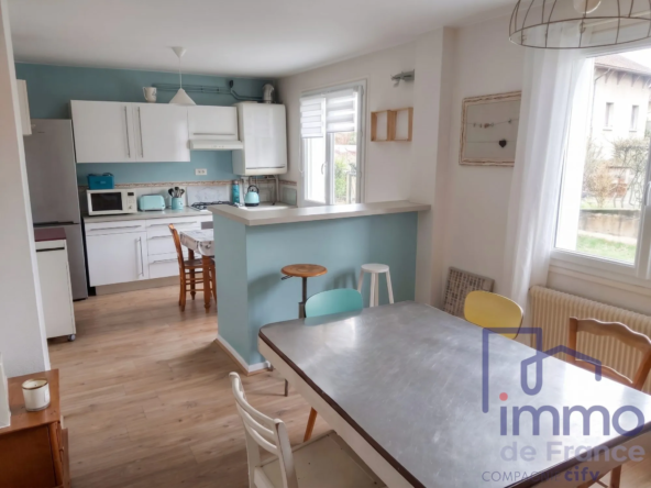 Appartement F3 lumineux avec balcon au Puy-en-Velay