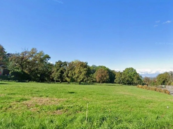 Terrain constructible à Marcellaz - Viabilisé, calme et proche du chef-lieu