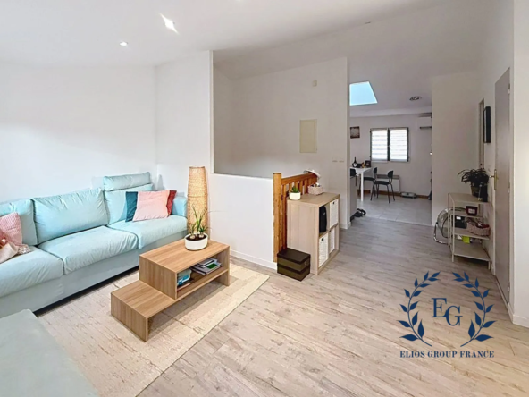Appartement rénové avec 2 chambres au centre de Brignoles