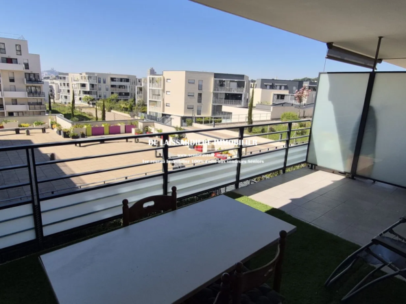 T2 avec terrasse et vue sur Notre Dame de la Garde à Marseille