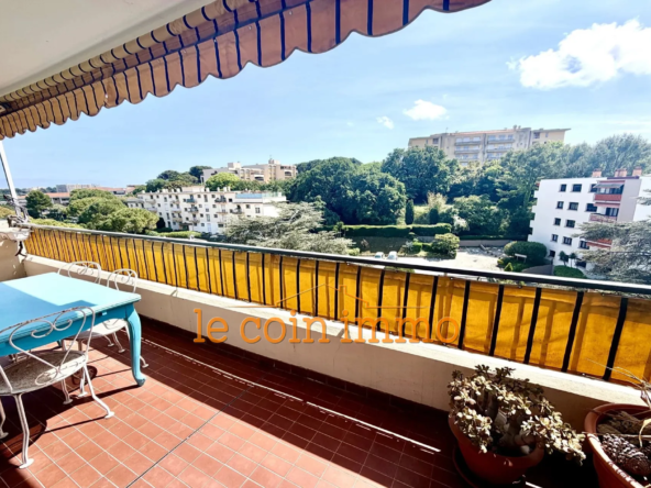 A vendre appartement 3 pièces à Antibes – Terrasse, parking et cave