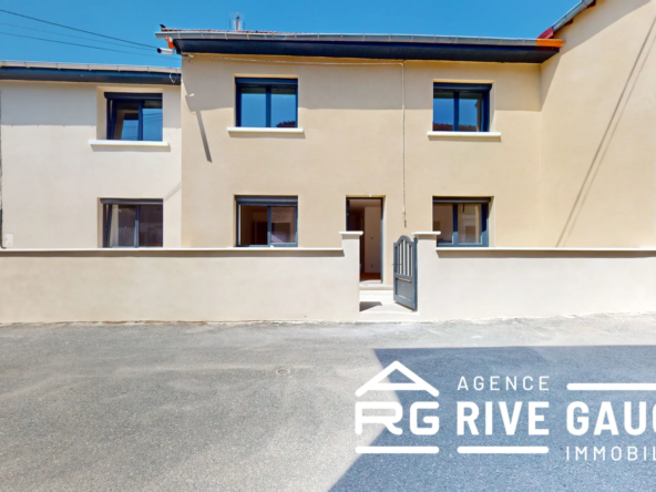 Maison rénovée de 76 m² avec terrasse à Cheyssieu, confort moderne et stationnement privé