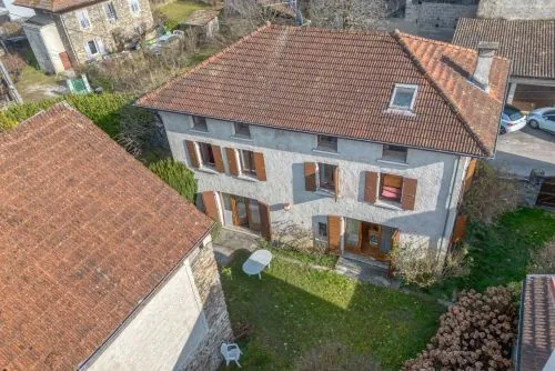 Belle maison familiale de 169 m² avec jardin à Pontcharra (38)