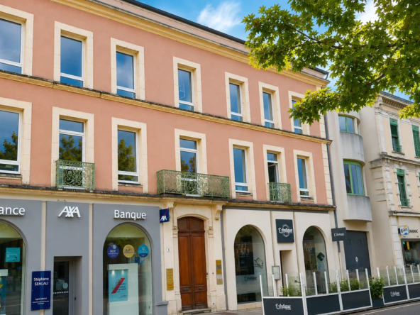 Bureaux professionnels de standing face à la gare de Romans-sur-Isère