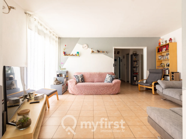 Grand appartement familial de 102 m² avec balcon à La Valette-du-Var