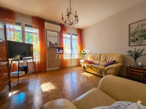 Appartement T4 lumineux avec balcon à Saint-Égrève - Résidence sécurisée